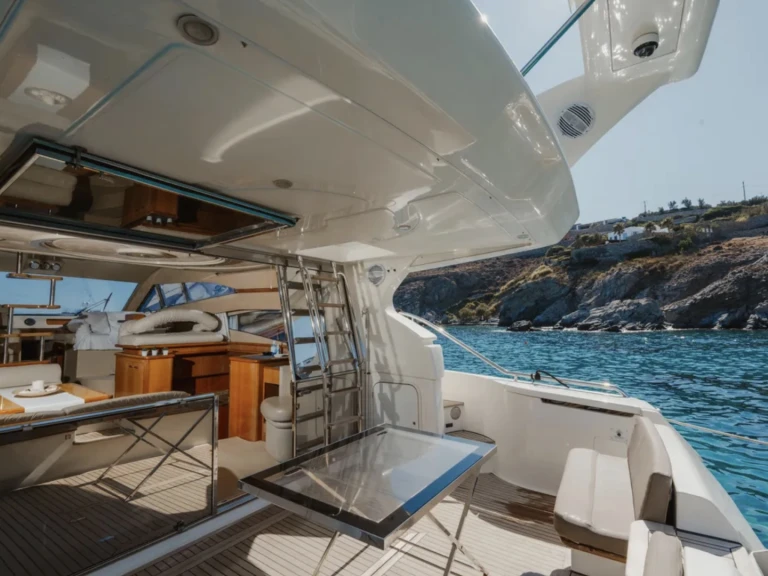 Ferretti Ferretti 480 jednotlivci a charterové společnosti v Mykonos (City)