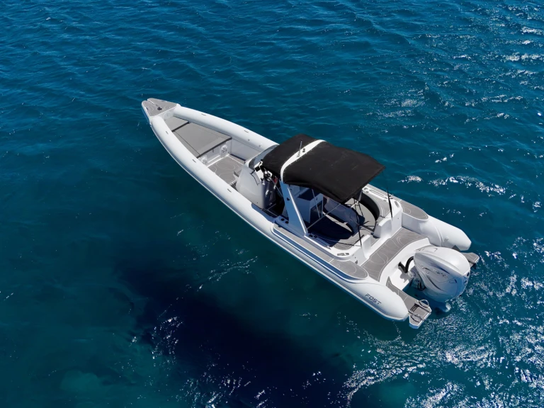Pronájem lodi Fost Matrix 32 v Marina Aliki na Samboatu