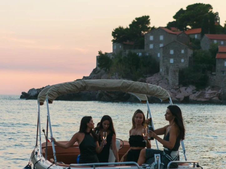 Pronájem lodi Truszczynscy boats Primeur 715 v Budva na Samboatu