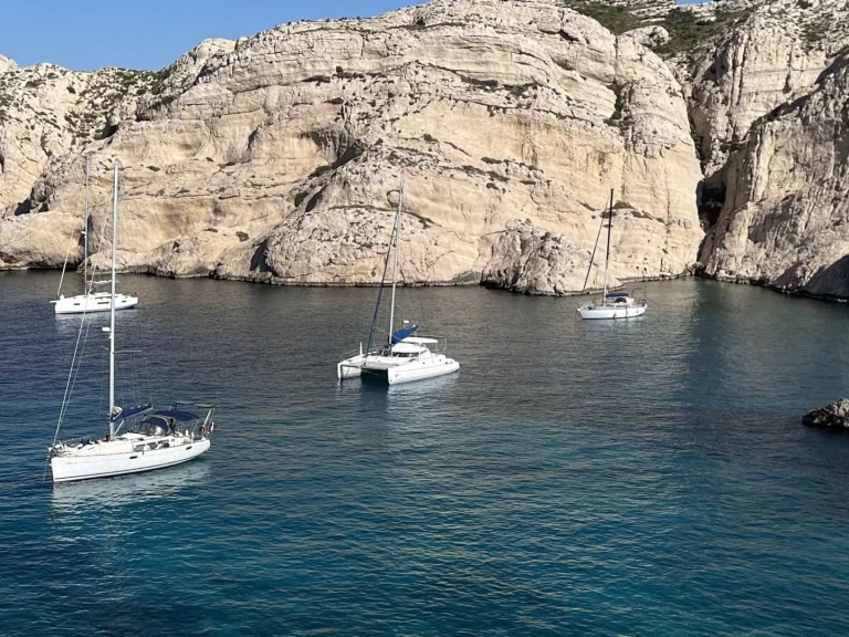 Pronájem Katamarán Fountaine Pajot s licencí
