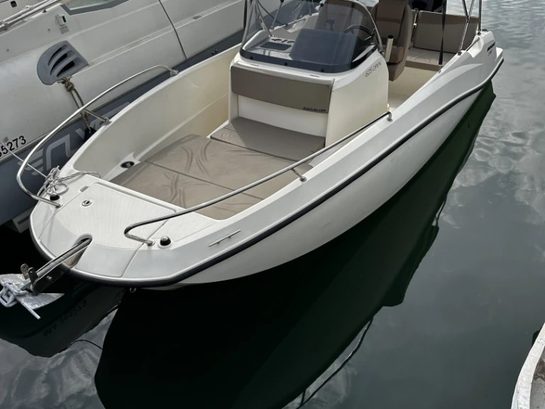 Pronájem lodi Quicksilver Activ 605 Open Pack Sport v Marseille na Samboatu