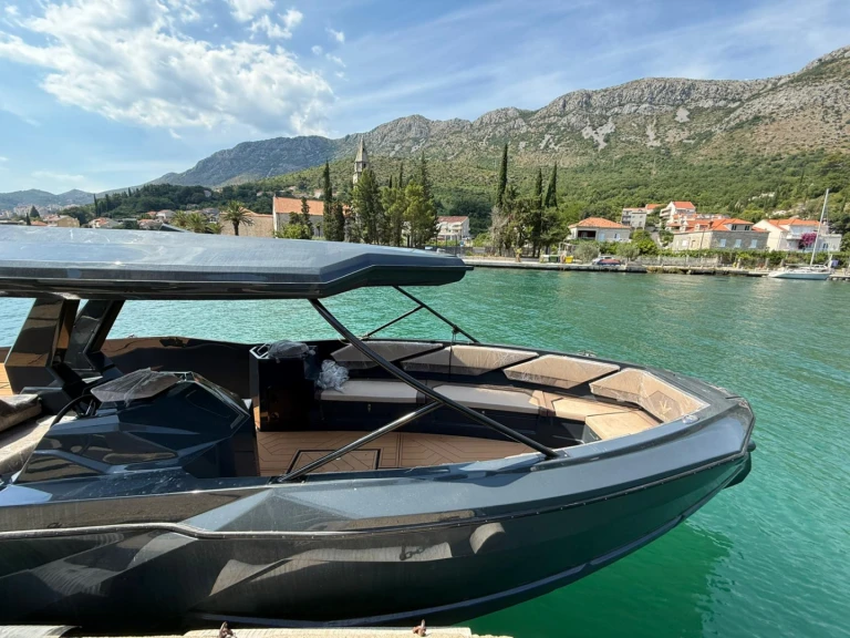 Pronájem Motorová loď v Hvar  -Alesta Raptor