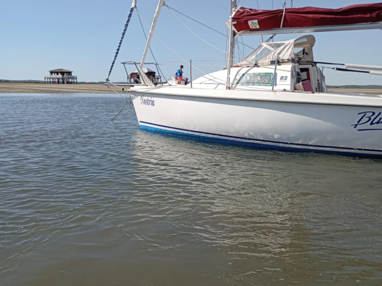 Pronajmout Plachetnice se skipperem či ne B2 Marine v Pyla sur Mer