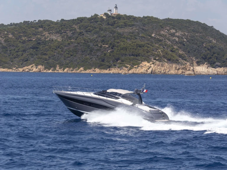 Pronájem jachty v Saint-Tropez -Riva Virtus 63 na Samboatu