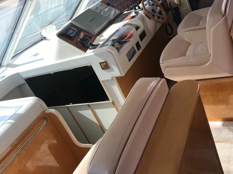 Pronajmout si Princess Princess 65 Fly v Umag