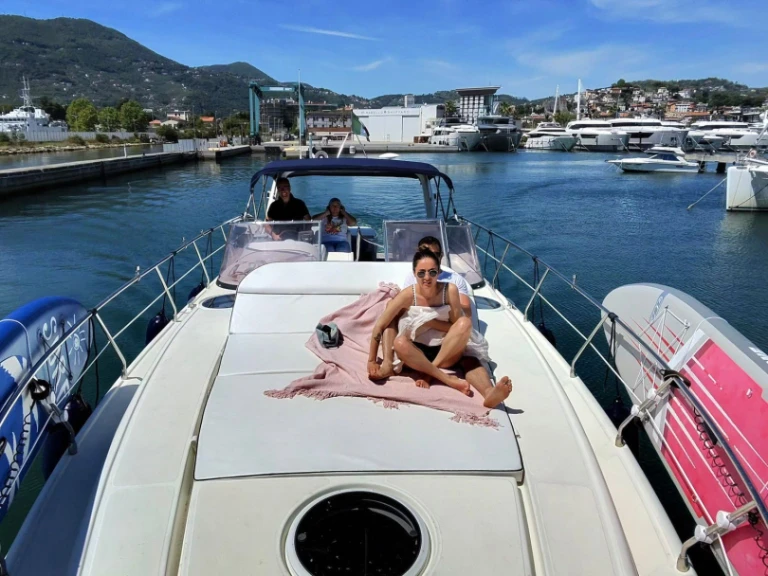 Pronájem jachty v Porto Mirabello -Innovazione e Progetti Mira 44 na Samboatu