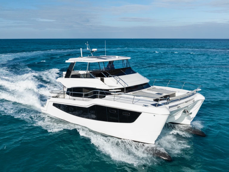 Pronajmout si Aquila Aquila 50 Yacht v Lignano Sabbiadoro