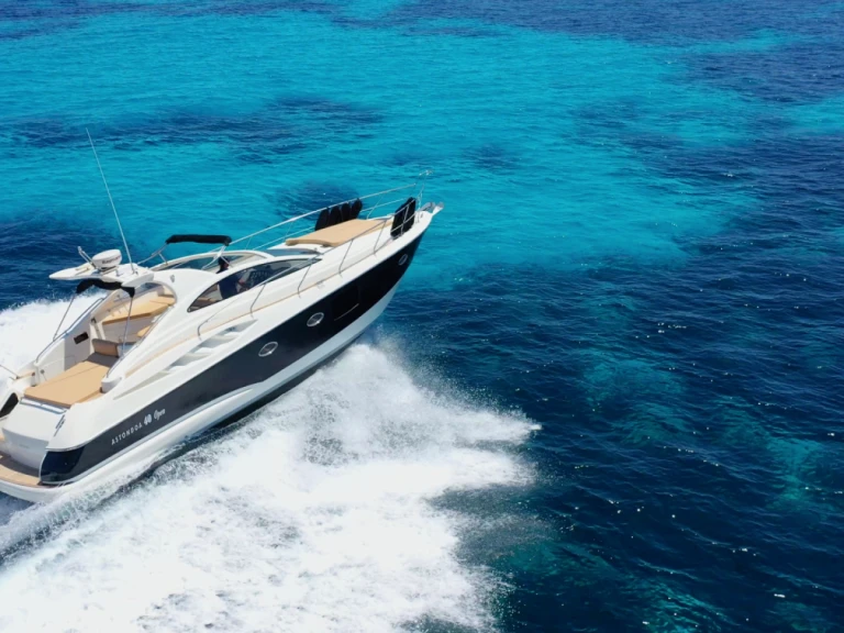 Pronájem lodi Astondoa Astondoa 40 Open v Mahon na Samboatu