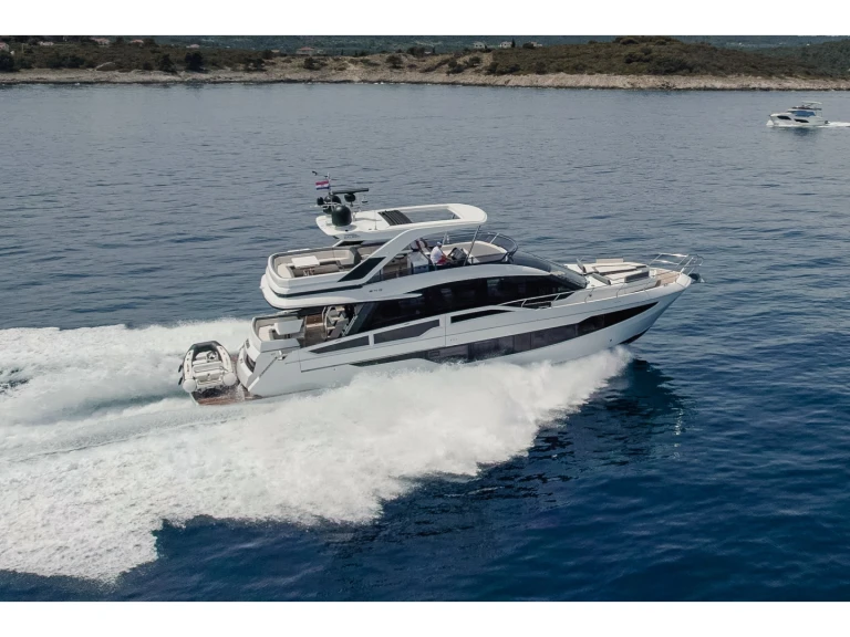 Galeon Galeon 640 Fly jednotlivci a charterové společnosti v Donji Seget