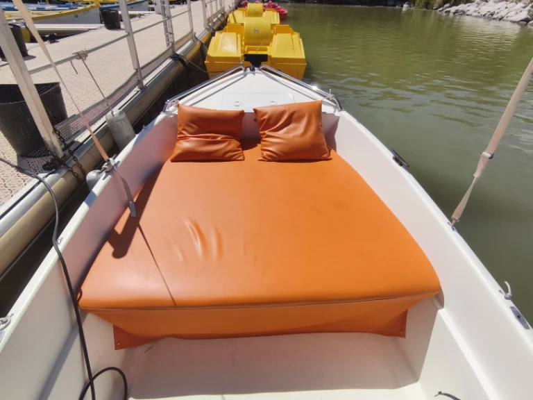 Pronájem jachty v Istres -Naval plastica Livia 450 na Samboatu