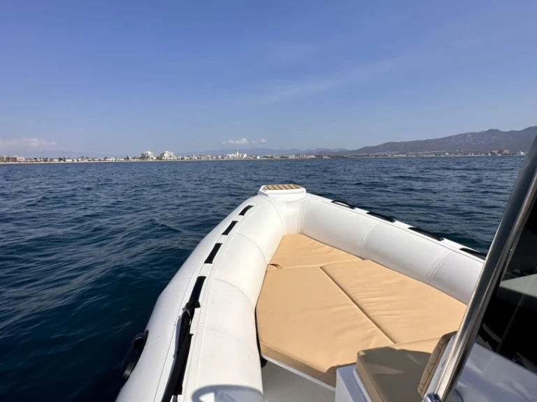 Tiger Open 600 jednotlivci a charterové společnosti v Empuriabrava