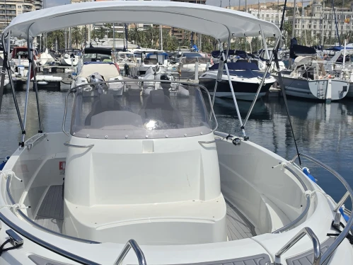 Pronájem lodi Alicante lákavé ceny S7