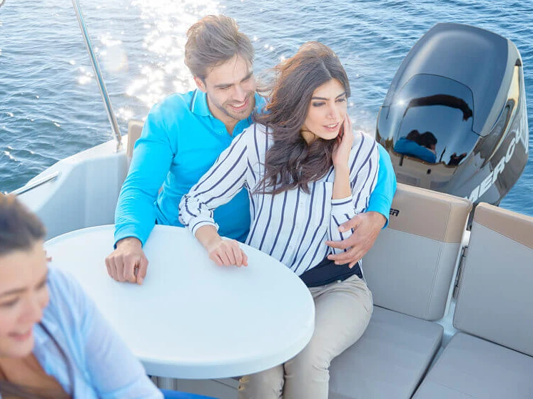 Pronájem lodi Llançà lákavé ceny Activ 605 Sundeck
