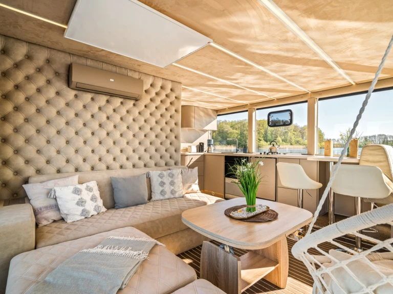 Pronájem lodi Buchholz City lákavé ceny Luxboot