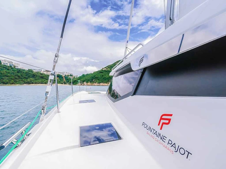 Fountaine Pajot Tanna 47 jednotlivci a charterové společnosti v Pula