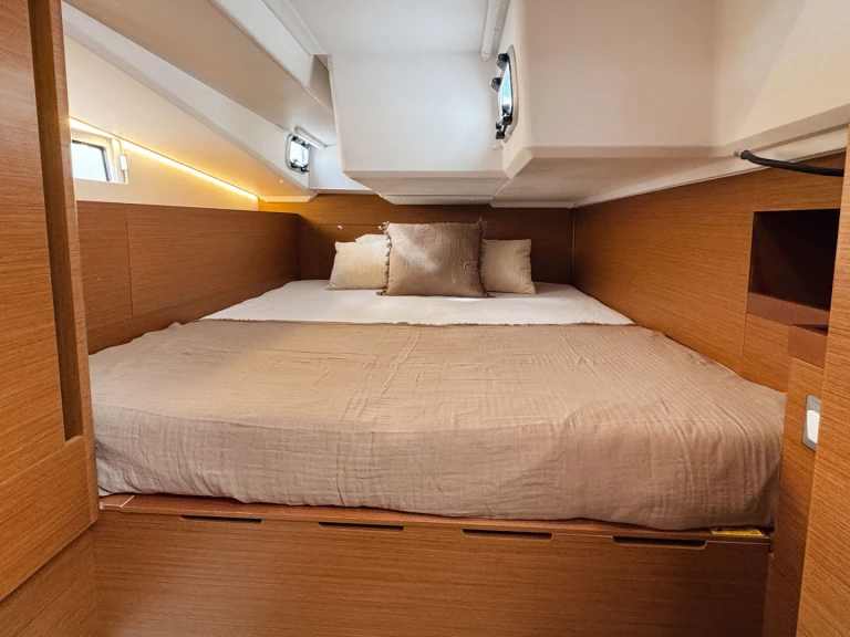 Pronájem jachty v Puntone -Jeanneau Sun Odyssey 490 na Samboatu