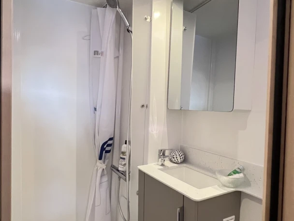 Pronajmout Katamarán se skipperem či ne Fountaine Pajot v Puerto Deportivo Ayamonte