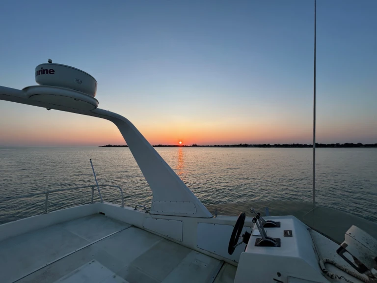 Pronájem lodi La Rochelle lákavé ceny Guy Couach 1400 Fly