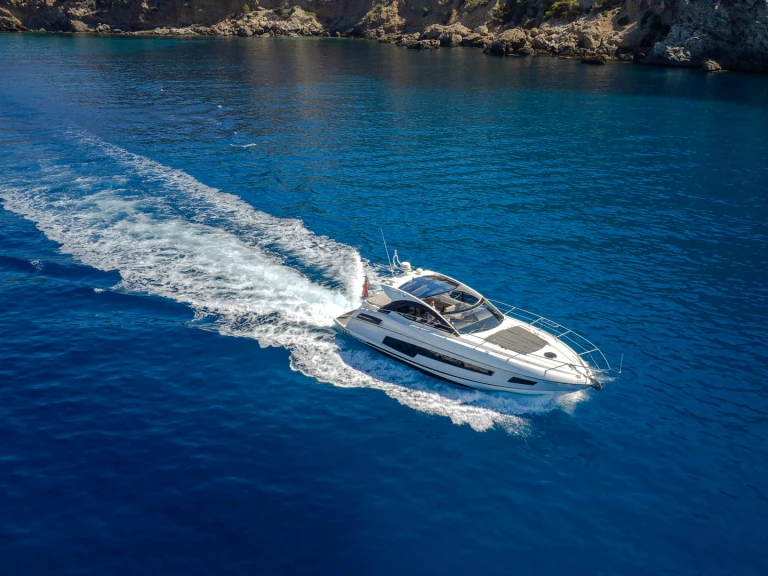 Pronájem Motorová loď v Vilamoura -Sunseeker San Remo 53
