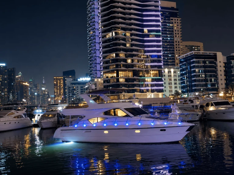 Pronájem lodi Custom Made 50 MY v Dubai Marina na Samboatu
