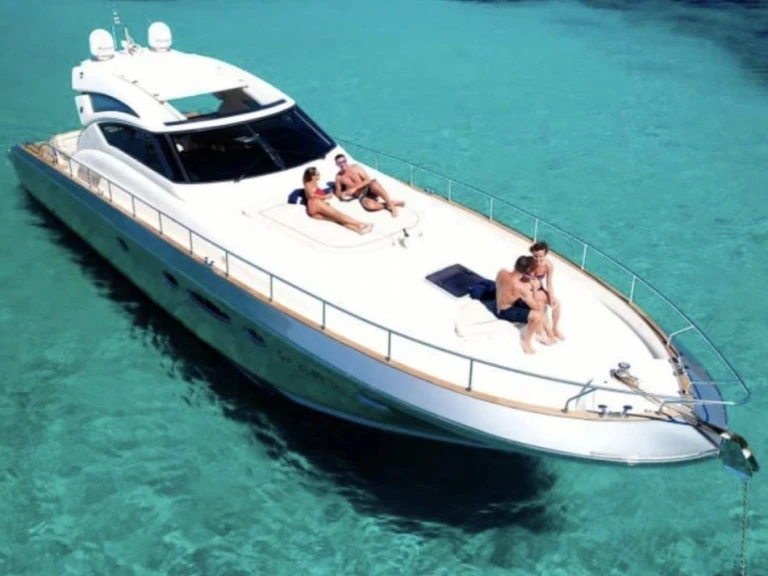 Cayman Cayman 55 WA jednotlivci a charterové společnosti v Salerno