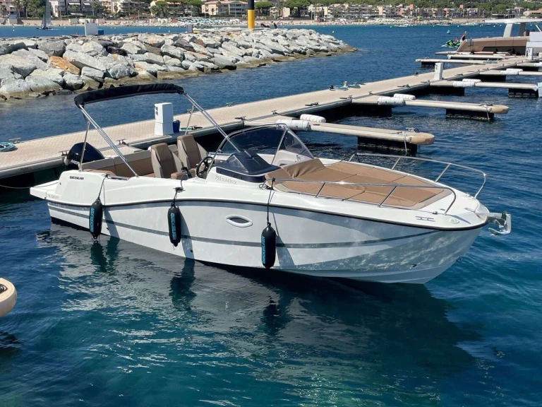 Pronájem jachty v Marina (City) -Quicksilver Activ 755 Sundeck na Samboatu