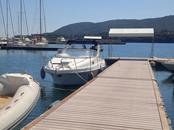 Pronajmout si Saver Saver 650 Cabin v Piombino