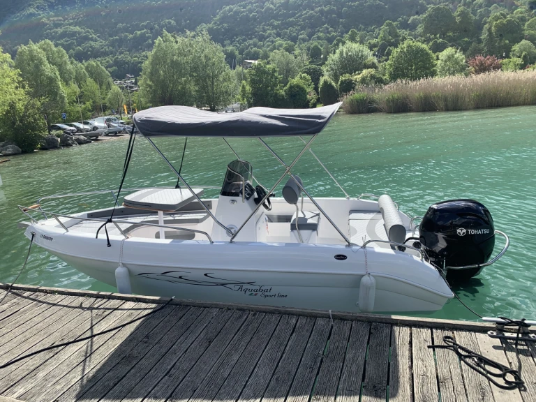 Pronajmout Motorová loď se skipperem či ne Aquabat v Annecy