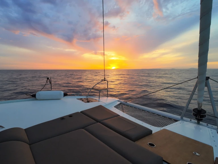 Pronajmout Katamarán se skipperem či ne Fountaine Pajot v Lefkáda