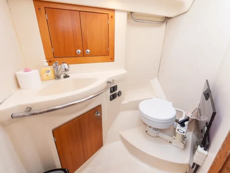 Pronajmout si Elan Elan 34 v Preveza