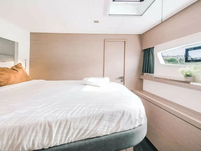Pronájem Katamarán Fountaine Pajot s licencí