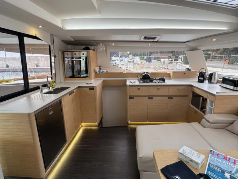 Pronájem Katamarán v Cogolin -Fountaine Pajot Elba 45 S