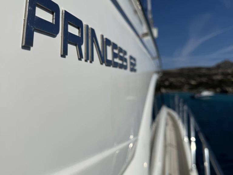Pronájem lodi Princess Princess 62 Fly v Portisco na Samboatu