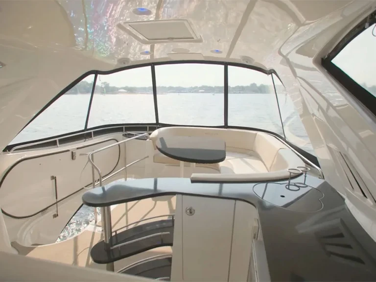 Motorová loď k pronájmu v Annapolis za nejlepší cenu