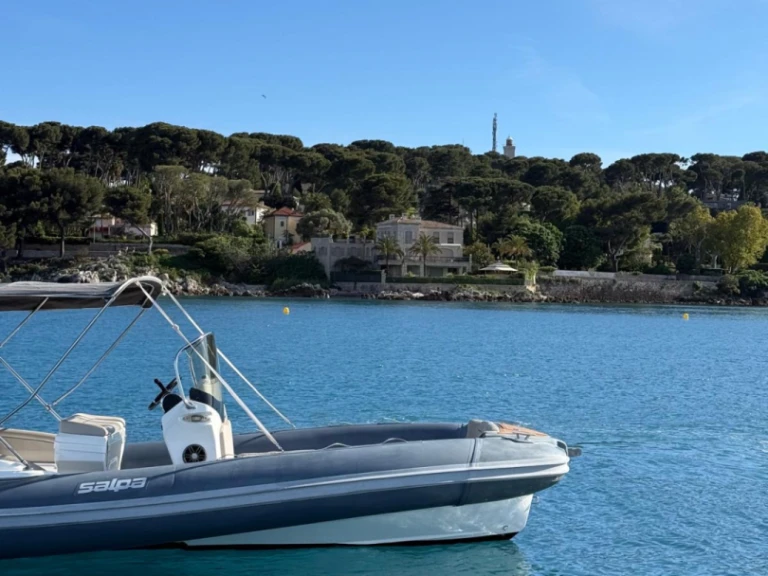Pronájem lodi Antibes lákavé ceny Salpa Soleil 20
