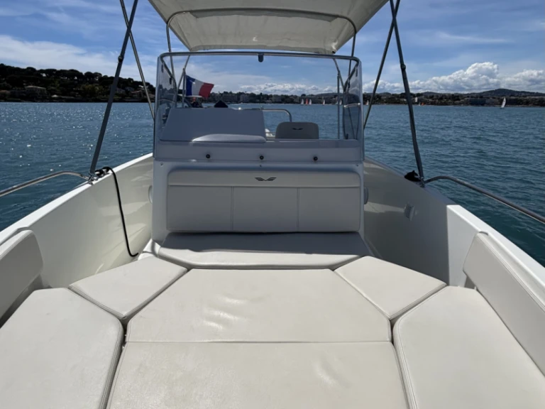 Pronájem jachty v Antibes -Bénéteau Flyer 7 SPACEdeck na Samboatu
