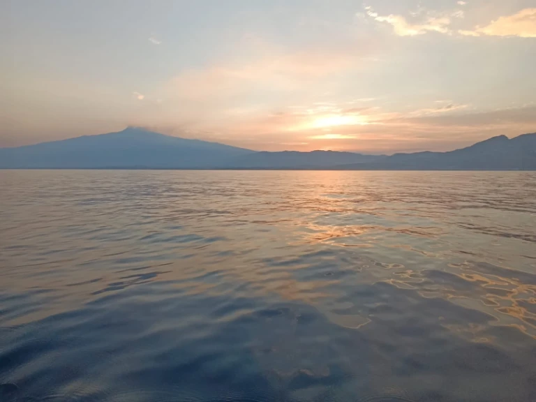 tancredi Blu max 23 jednotlivci a charterové společnosti v Taormina
