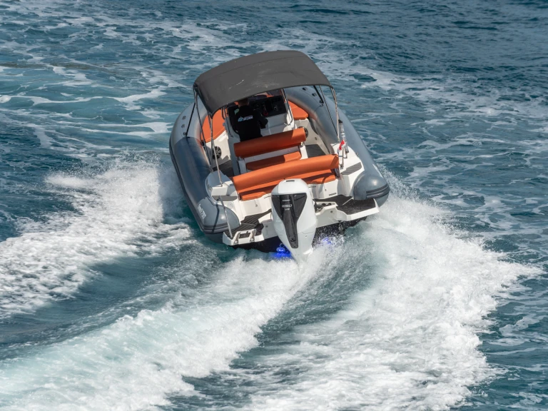 Pronajmout Polotuhá loď se skipperem či ne Marlin Boat v Trogir