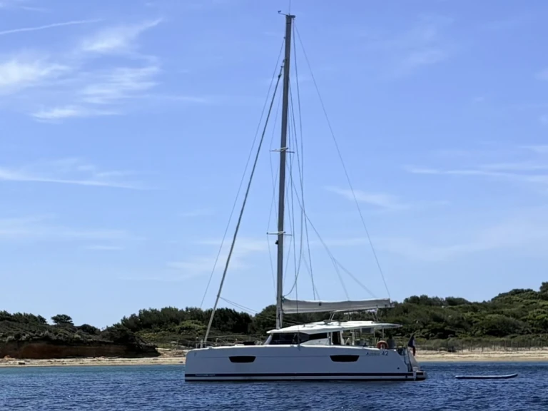 Pronájem lodi Fountaine Pajot Astrea 42 v Porquerolles na Samboatu