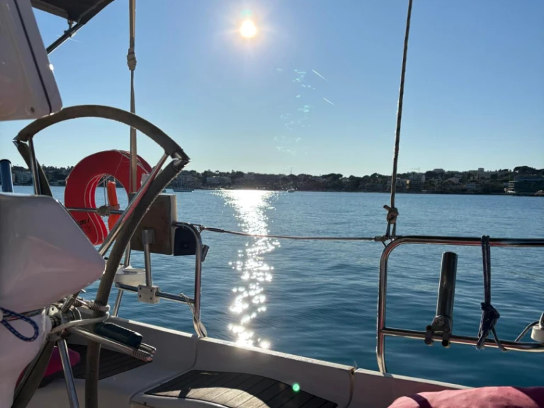 Pronájem lodi Saint-Laurent-du-Var lákavé ceny Hunter 38