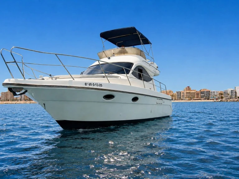 ASTINOR Astinor 34 Cruiser jednotlivci a charterové společnosti v Fuengirola