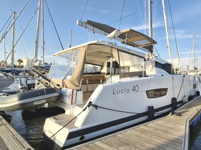 Pronájem Katamarán v Rota -Fountaine Pajot Lucia 40