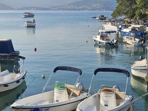 Pronájem lodi Cavtat lákavé ceny Reful 490 open