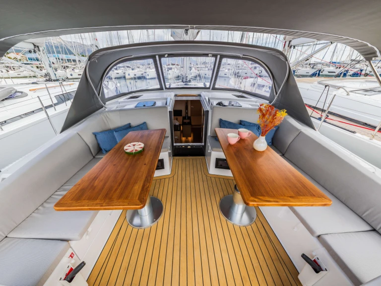 Pronájem jachty v Šibenik  -Hanse Hanse 410 na Samboatu