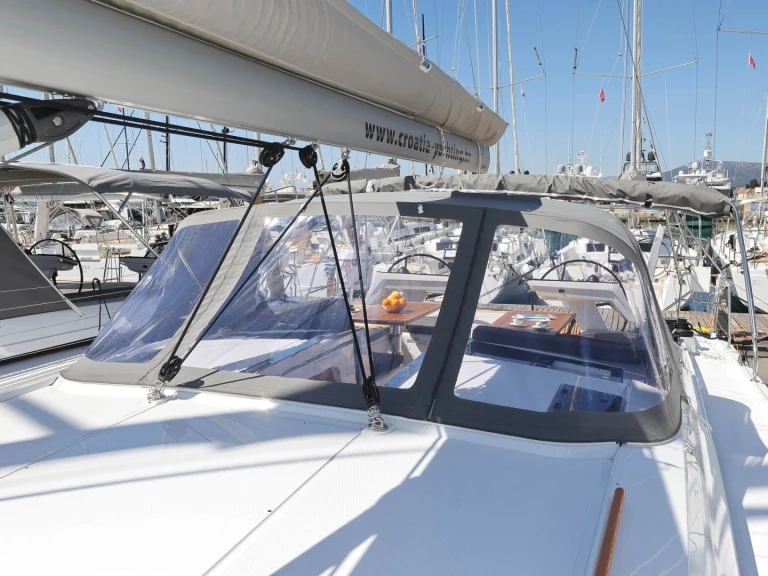 Pronájem lodi Hanse Hanse 460 v Sukošan na Samboatu