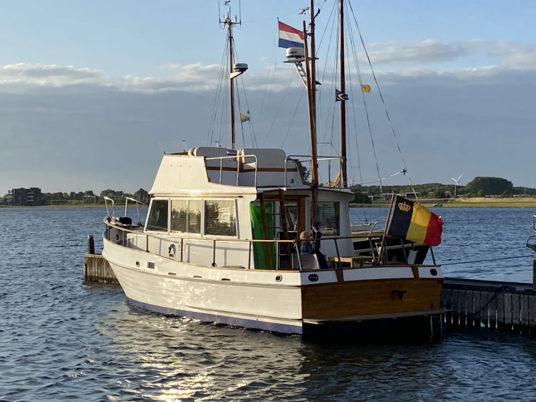 Pronajmout si Grand Banks Grand Banks 32 v Gemeente Veere