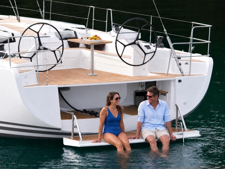 Pronájem lodi Hanse Hanse 575 v Golfo Aranci na Samboatu