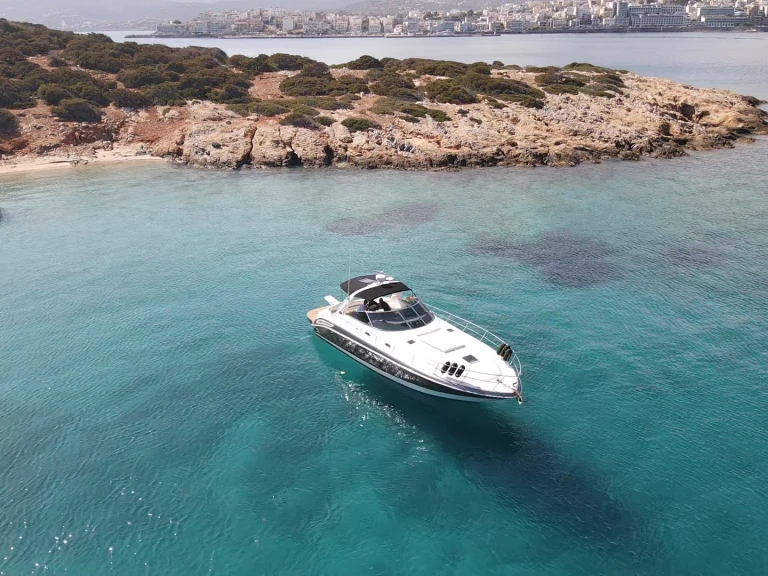 Pronajmout Motorová loď se skipperem či ne Sea Ray v Agios Nikolaos