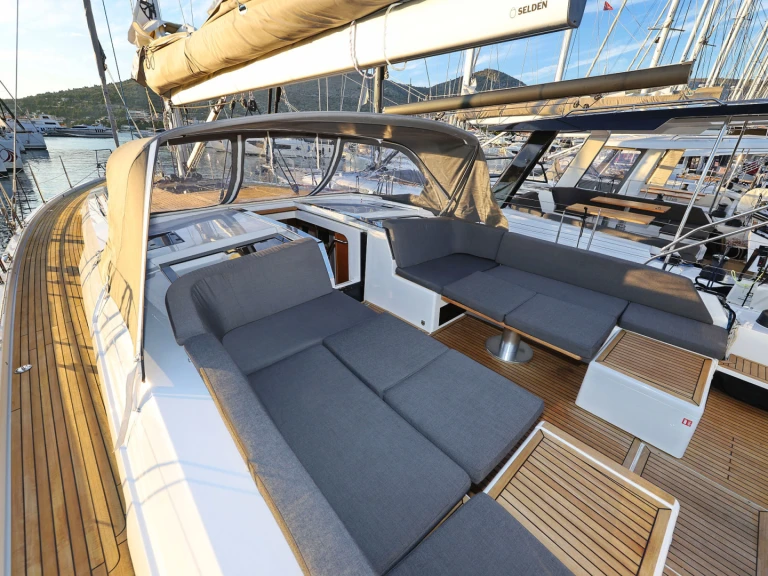 Pronájem lodi Hanse Hanse 510 v Donji Seget na Samboatu