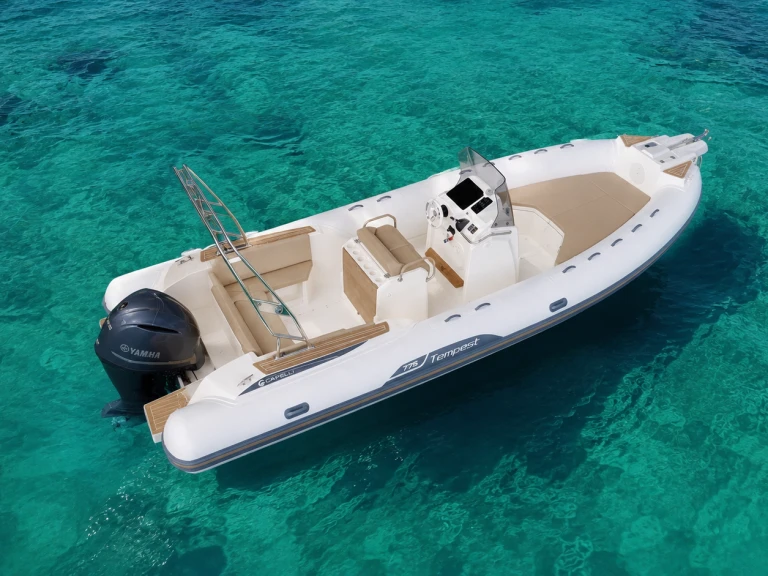 Pronájem jachty v Le Lavandou -Capelli Tempest 775 na Samboatu